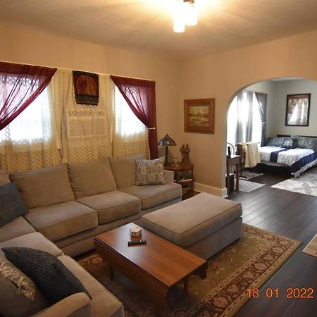 Bungalow In Bloom فرنتش ليك المظهر الخارجي الصورة